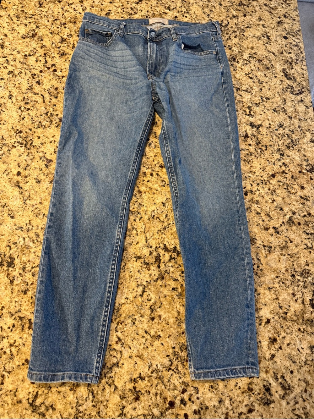 Everlane Straight-Leg Medium Wash Jeans